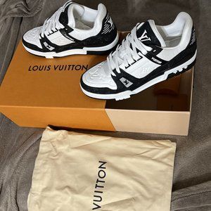 Louis Vuitton Trainers Black White SS22 Sneakers